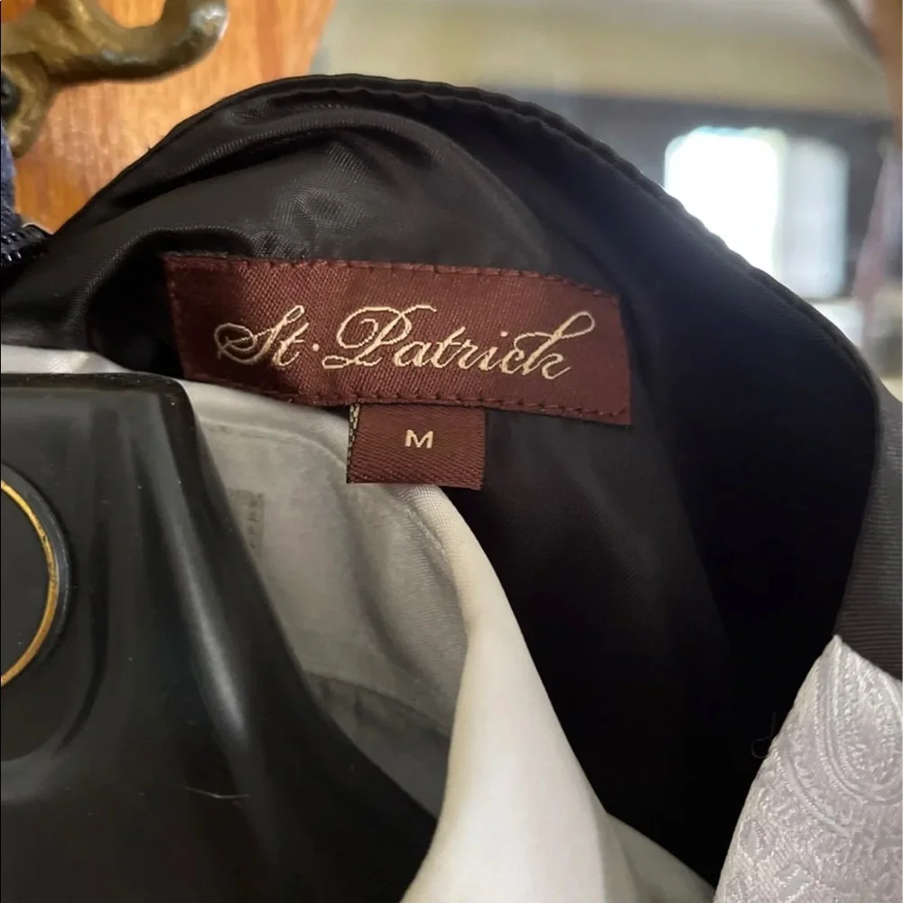 Daniel Ellis’s Suit. Made in Italy - Picture 4 of 10